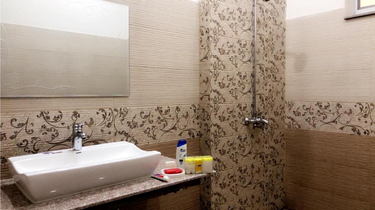 פייסלאבאד Fully Serviced Holiday Home Near Lyallpur Galleria מראה חיצוני תמונה
