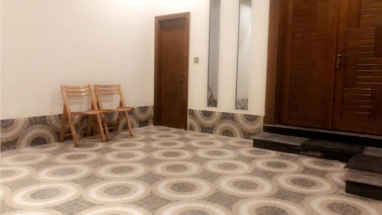פייסלאבאד Fully Serviced Holiday Home Near Lyallpur Galleria מראה חיצוני תמונה
